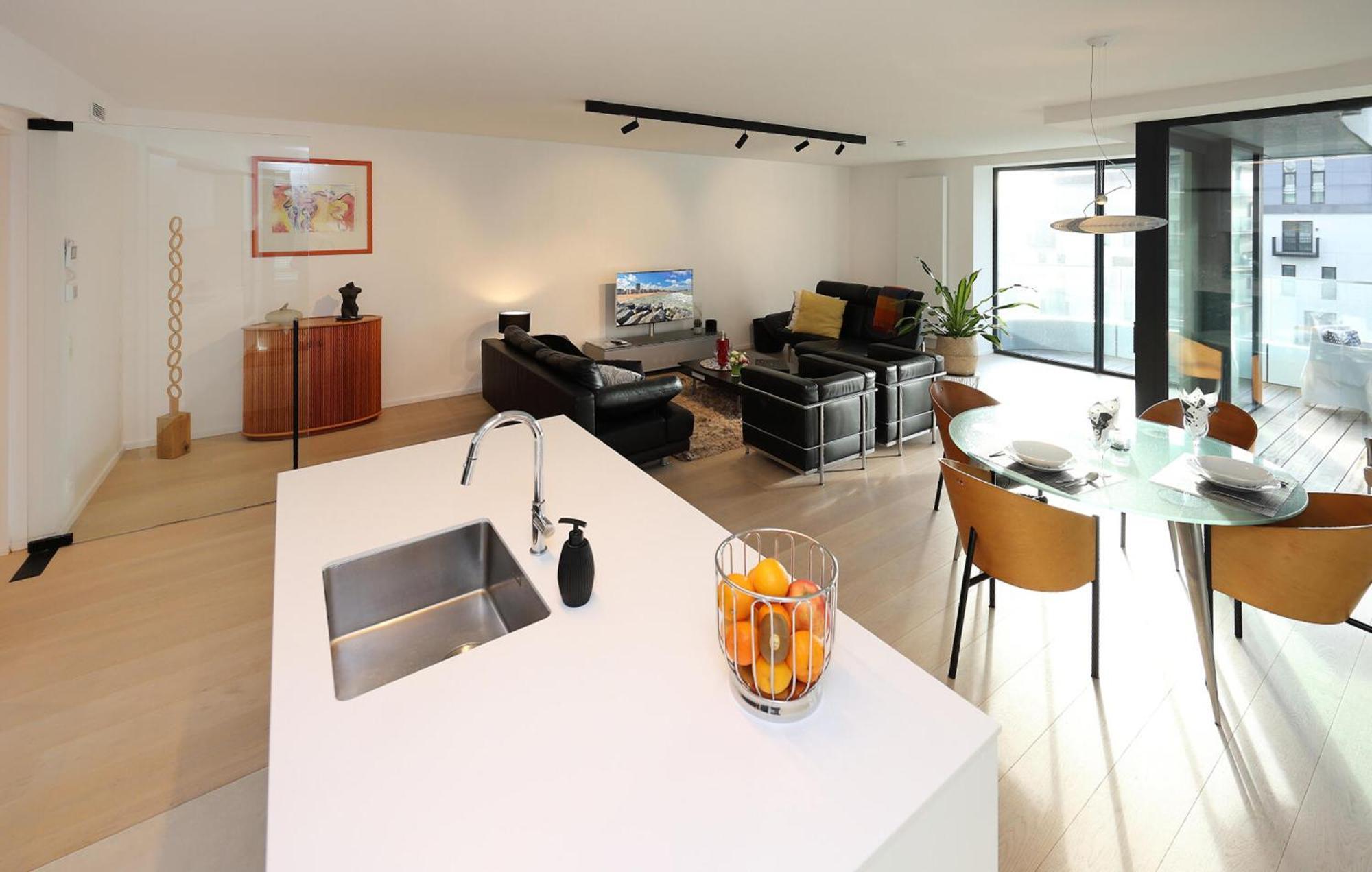 2 Bedroom In *